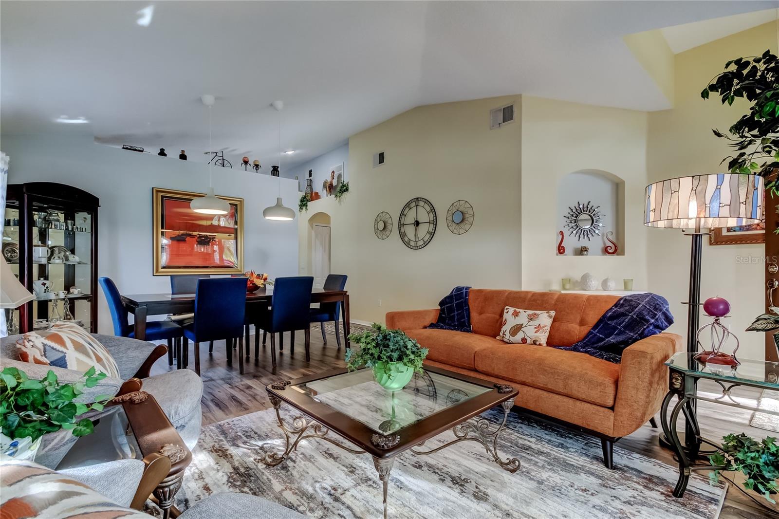 Image 21 of 63 For 11503 Heritage Point Drive