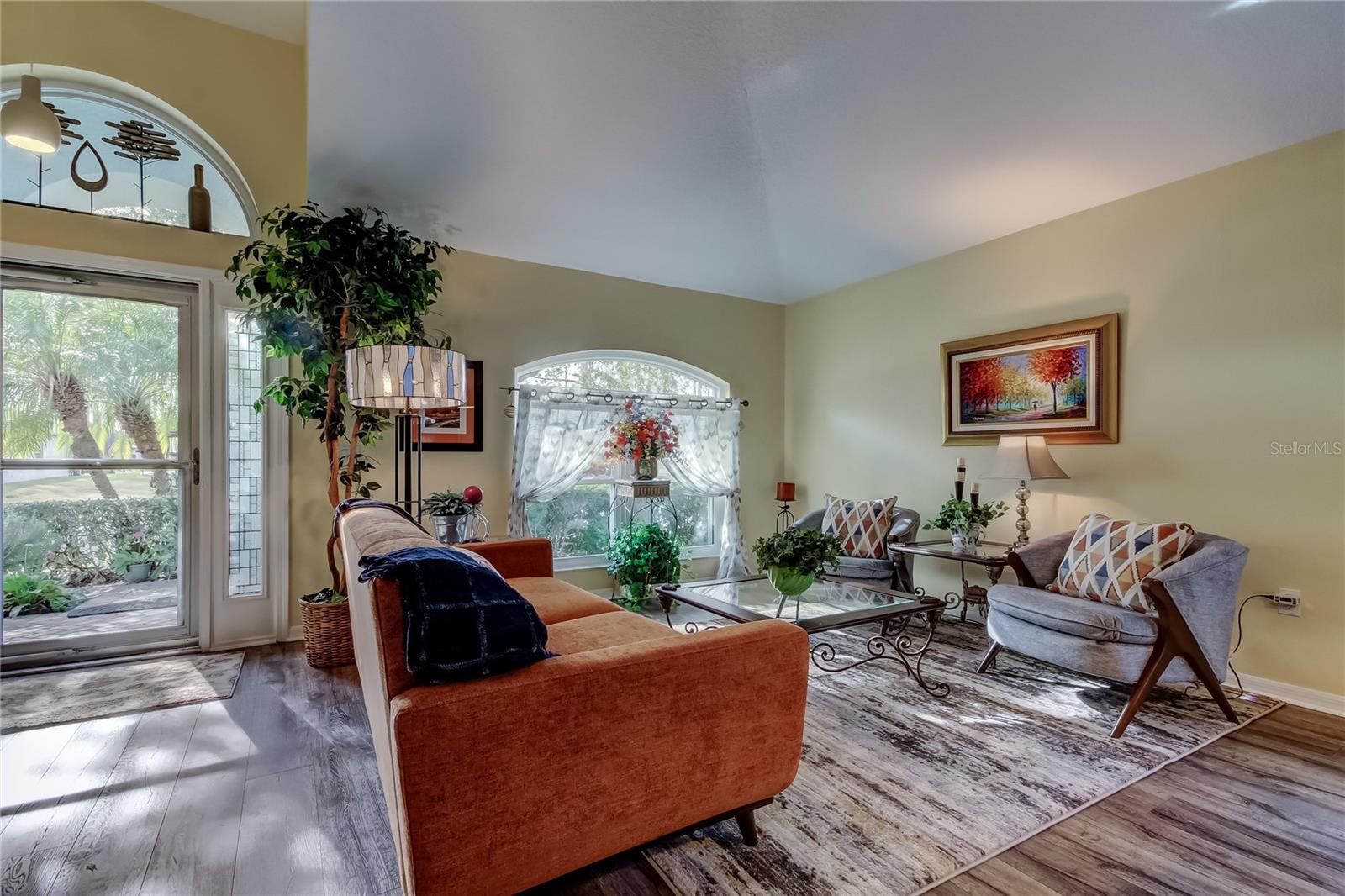 Image 22 of 63 For 11503 Heritage Point Drive