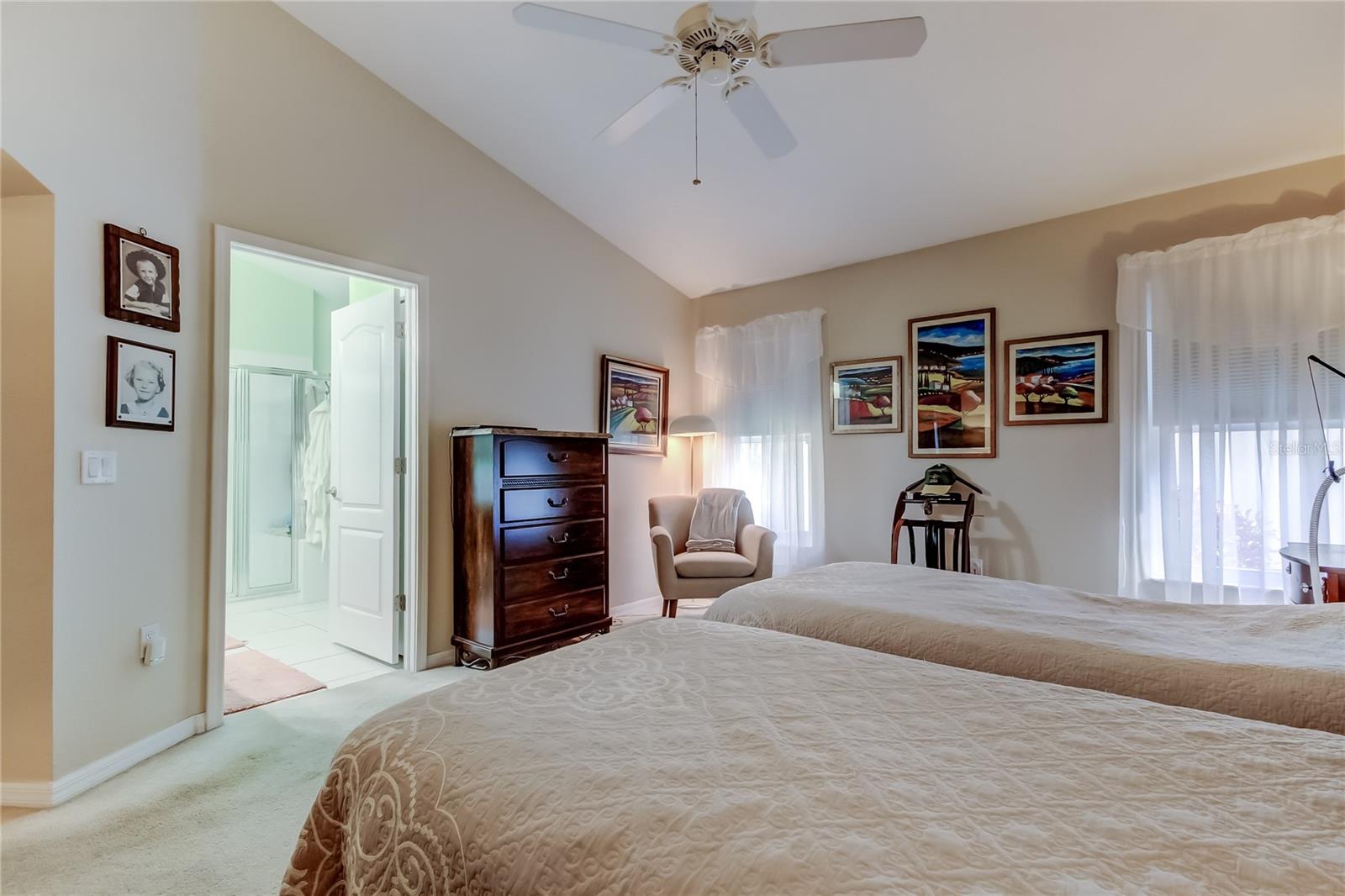 Image 42 of 63 For 11503 Heritage Point Drive