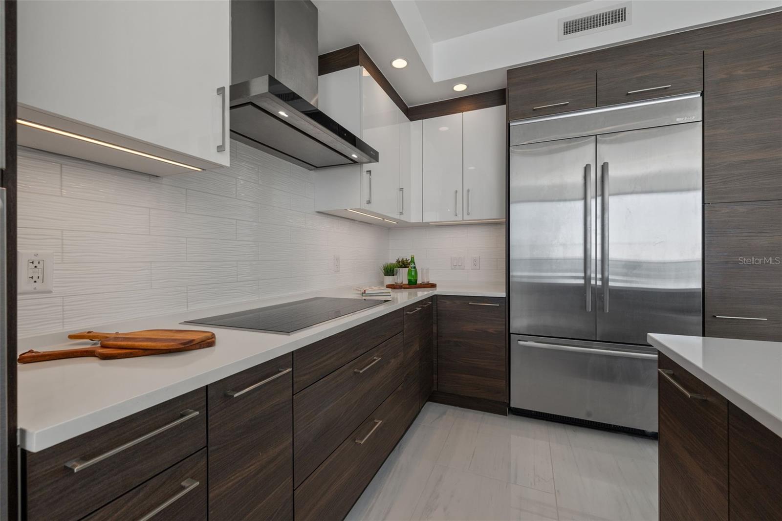 Image 13 of 55 For 100 1st Avenue N 3902