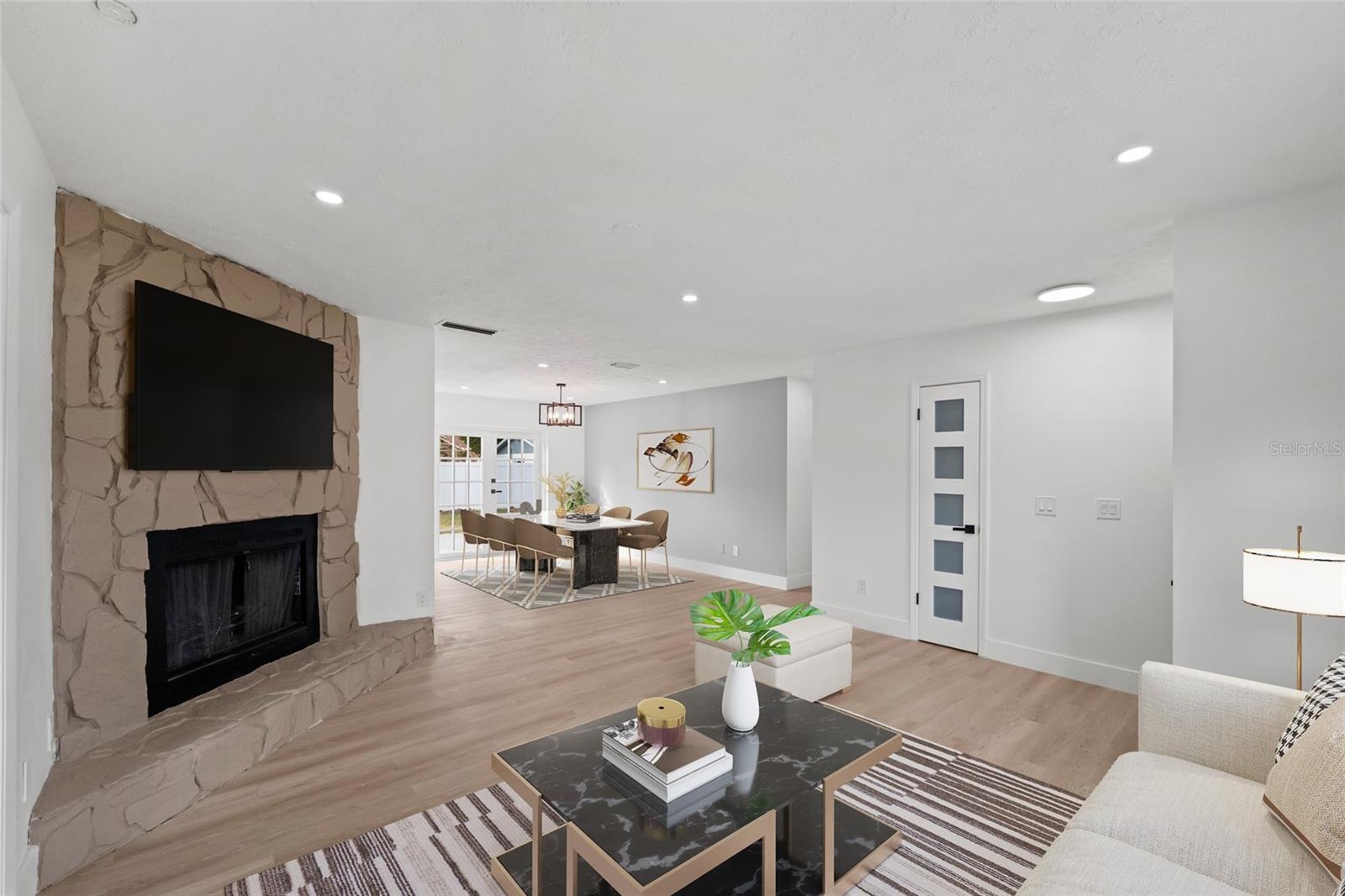 Image 2 of 39 For 3206 Las Brisas Drive