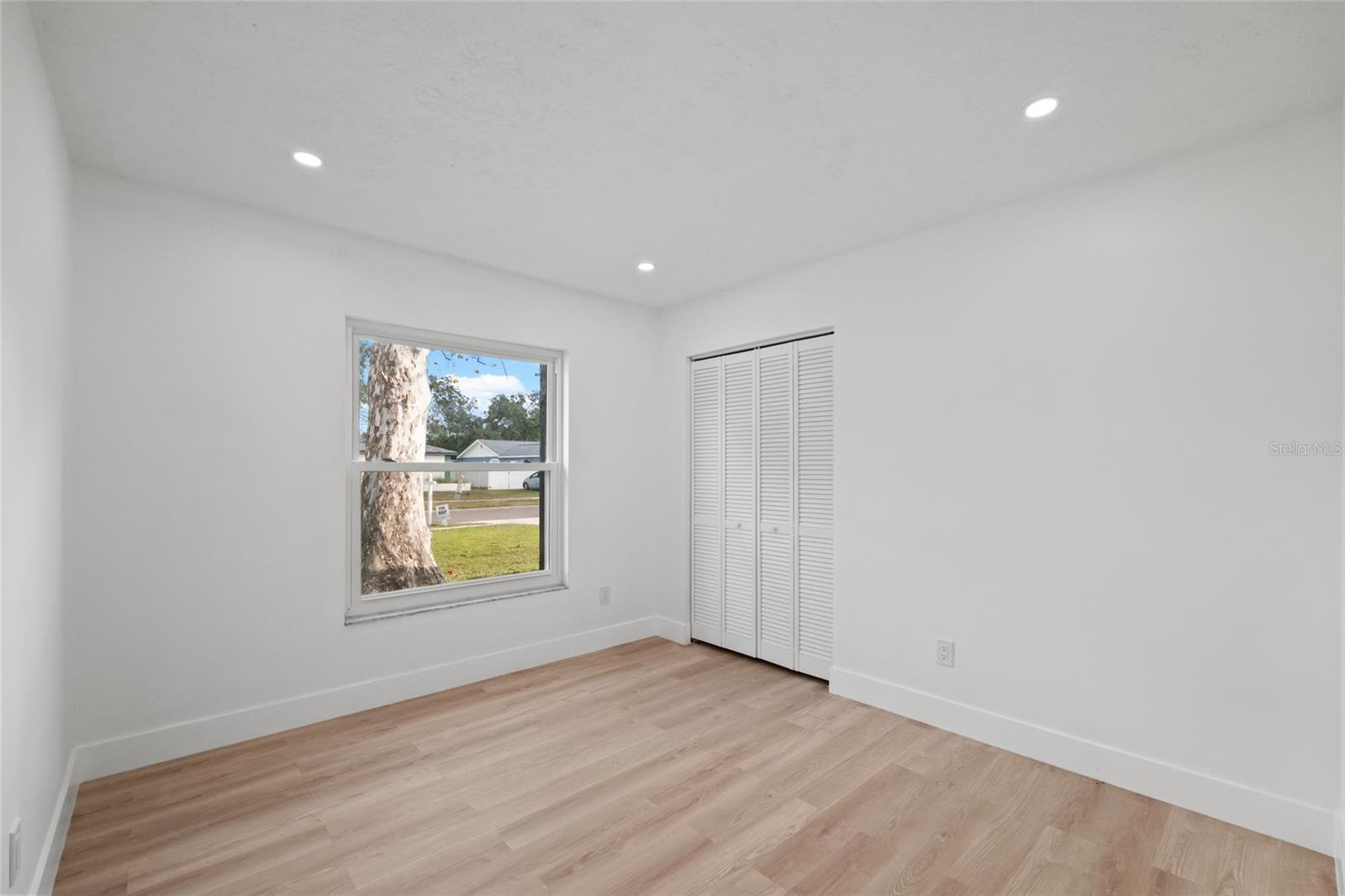 Image 20 of 39 For 3206 Las Brisas Drive