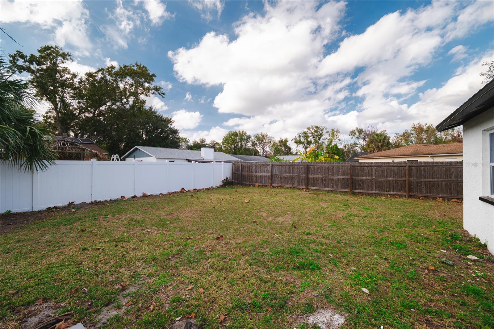 Image 24 of 39 For 3206 Las Brisas Drive