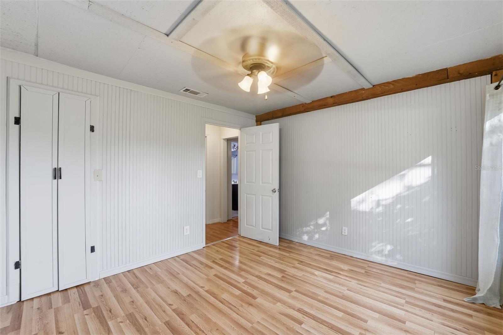 Image 22 of 35 For 1212 8th Street W