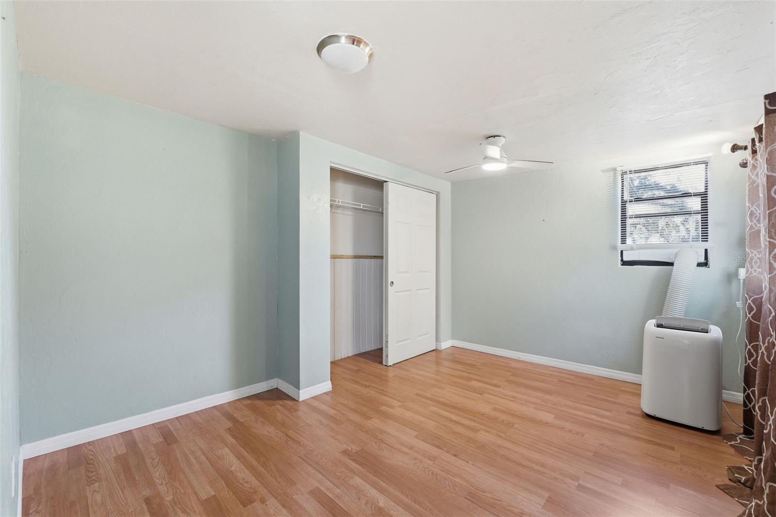 Image 24 of 35 For 1212 8th Street W