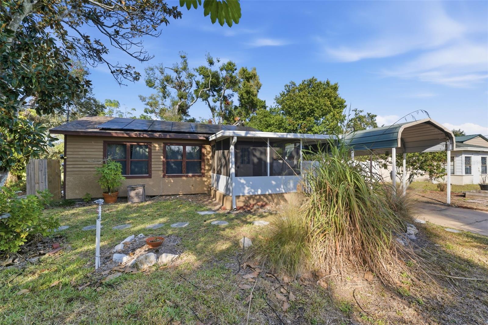 Image 3 of 35 For 1212 8th Street W