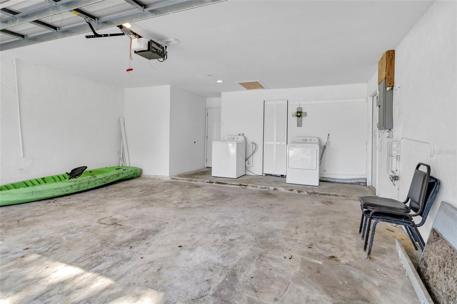 Image 30 of 41 For 915 Seminole Boulevard