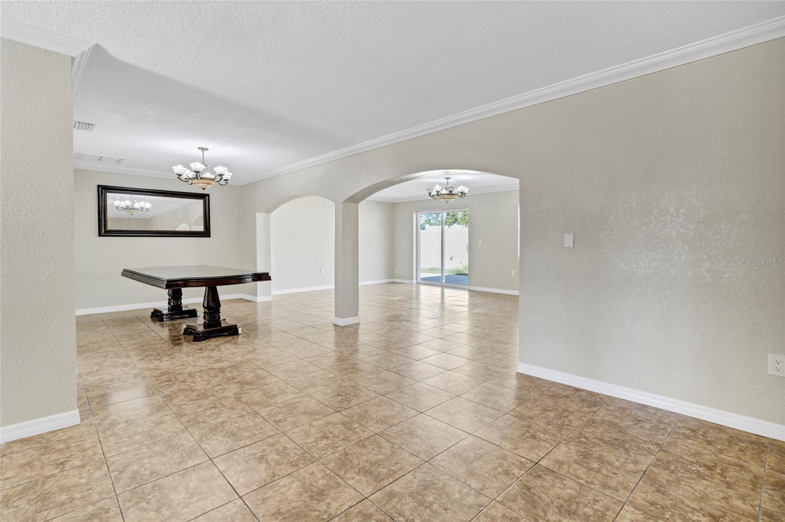 Image 7 of 41 For 915 Seminole Boulevard