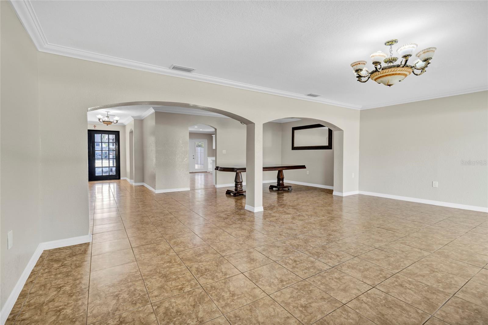 Image 9 of 41 For 915 Seminole Boulevard