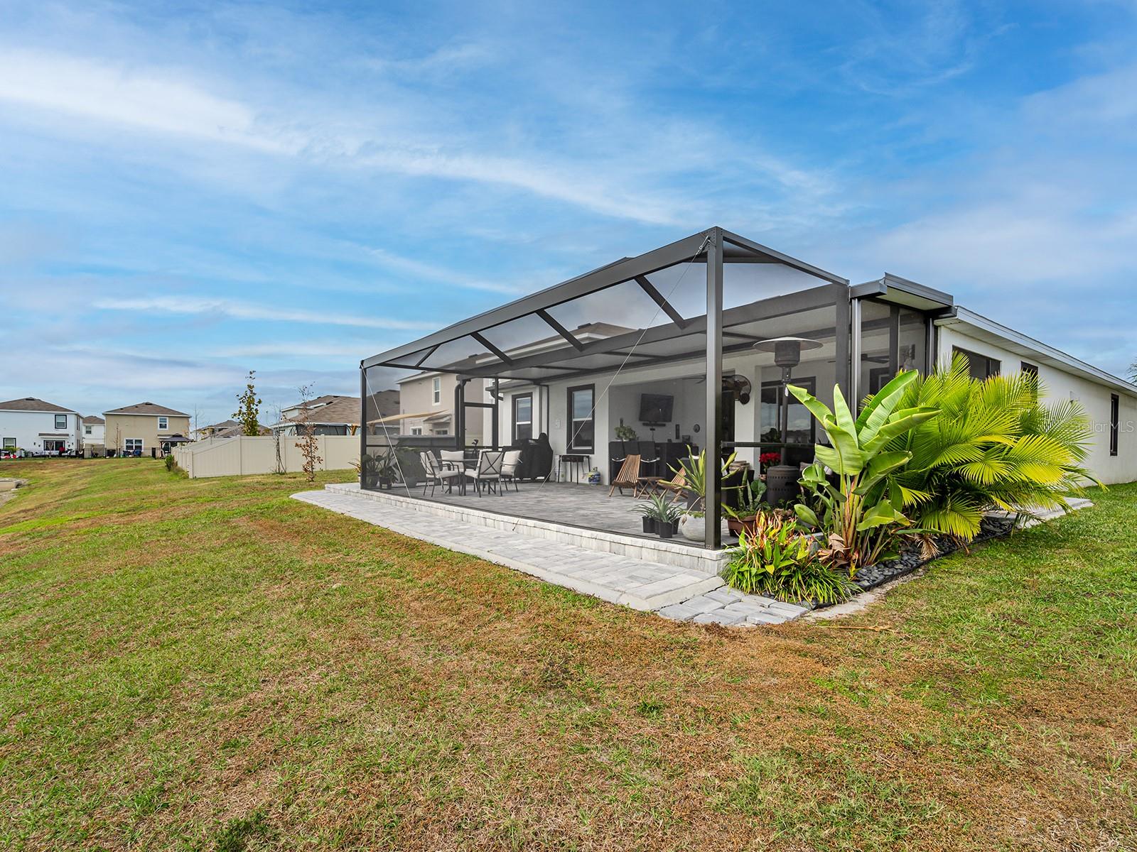 Image 12 of 58 For 9137 Forge Breeze Loop