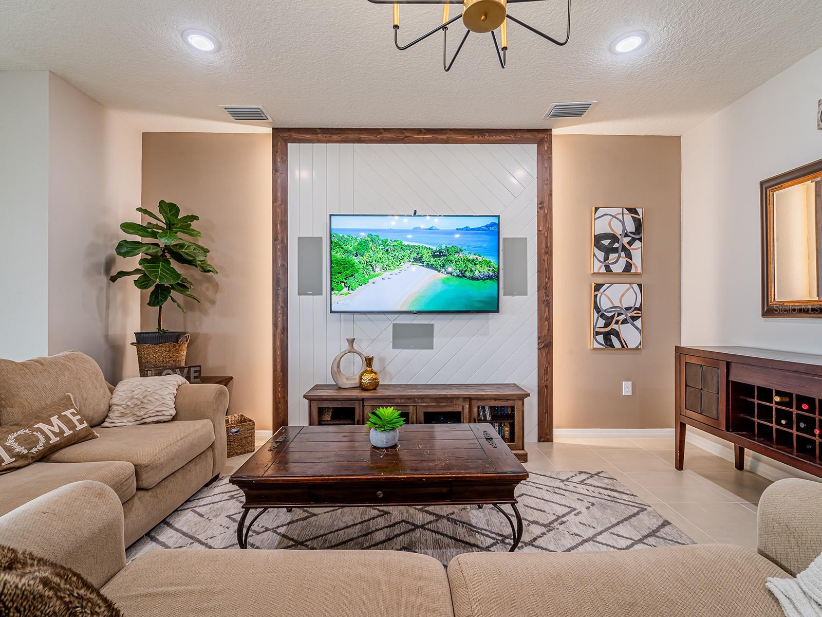 Image 26 of 58 For 9137 Forge Breeze Loop