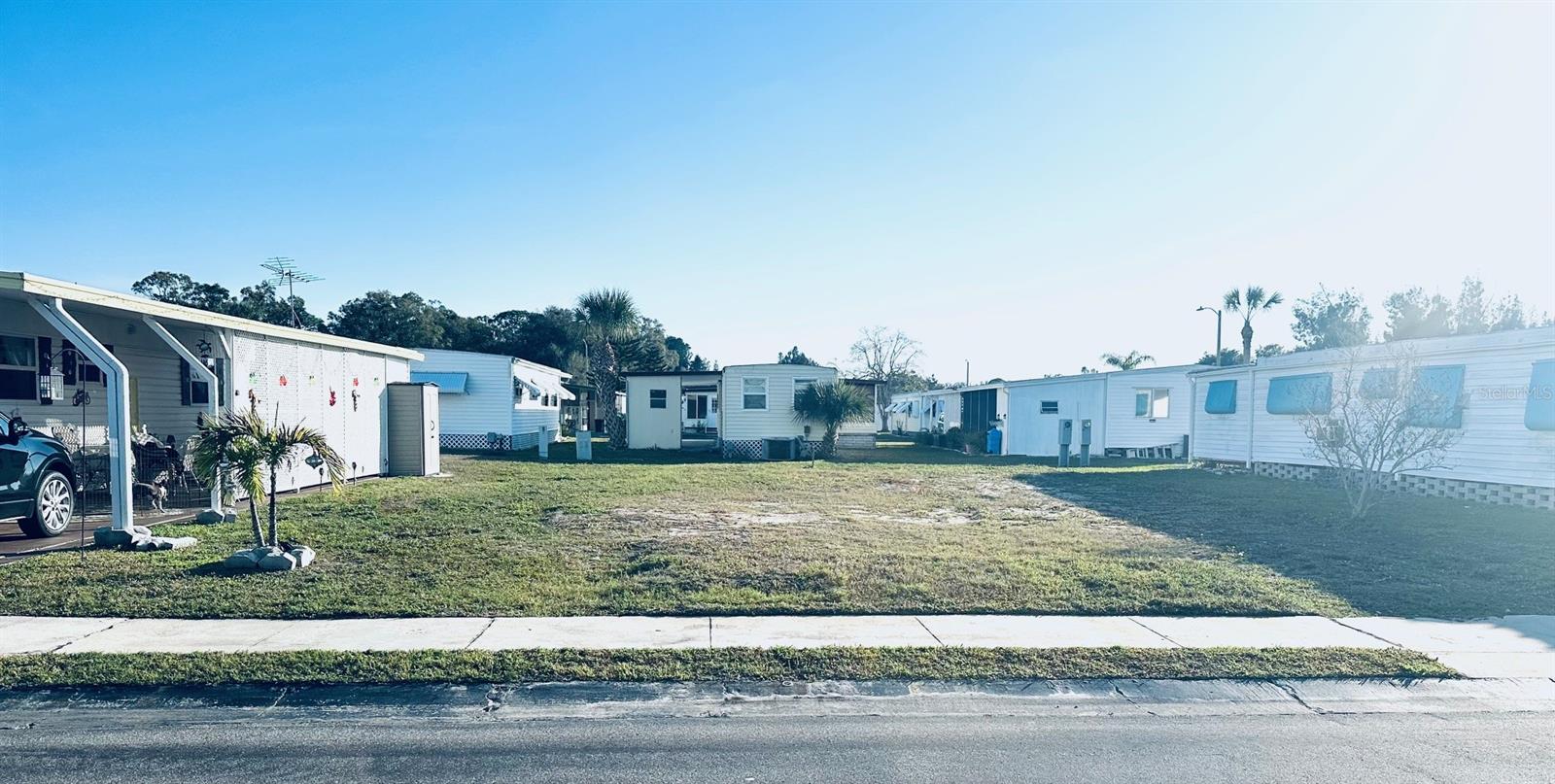 Listing Details for 6100 62nd Avenue N 55, PINELLAS PARK, FL 33781