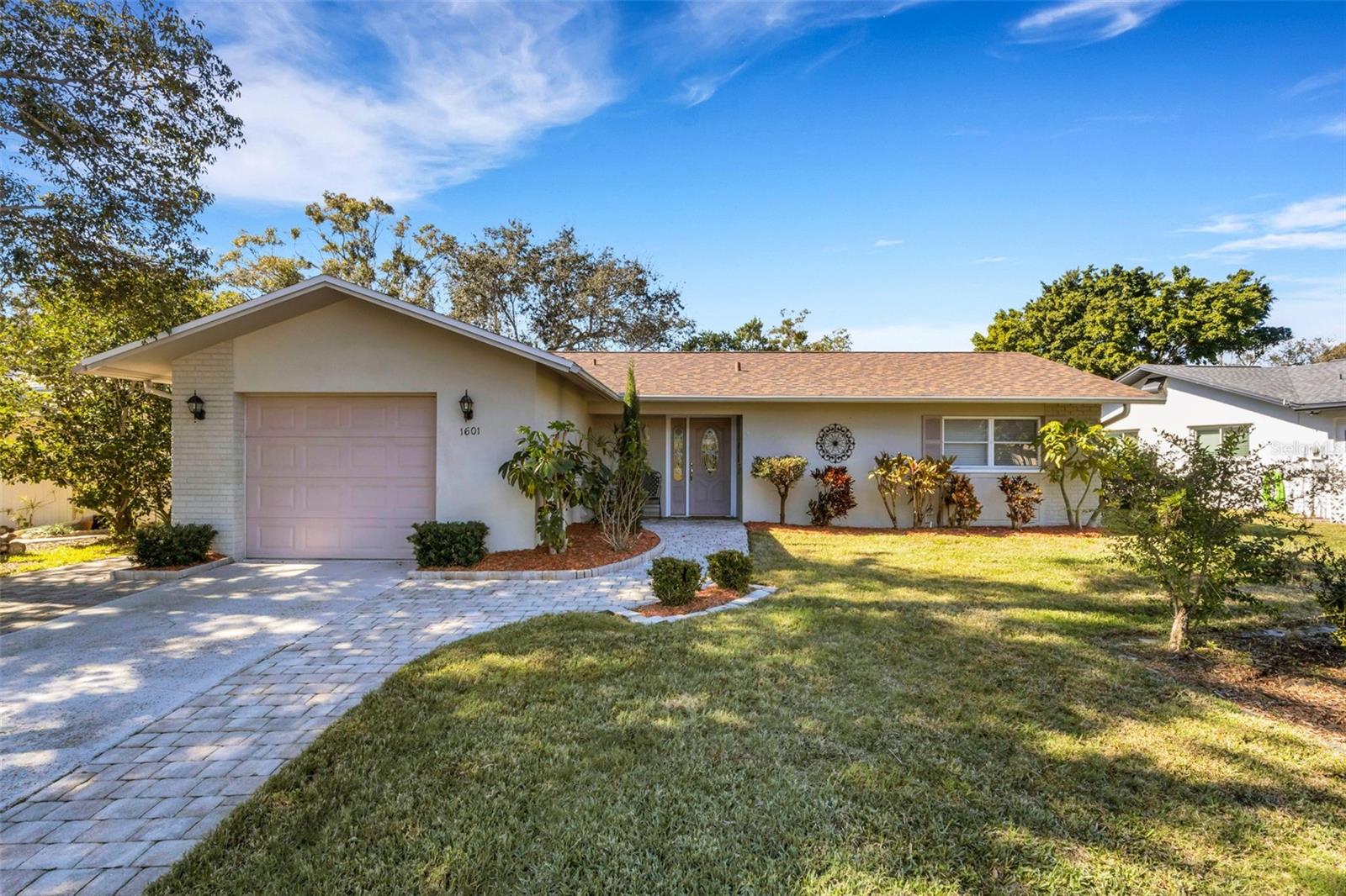 Details for 1601 Dorchester Drive, PALM HARBOR, FL 34684