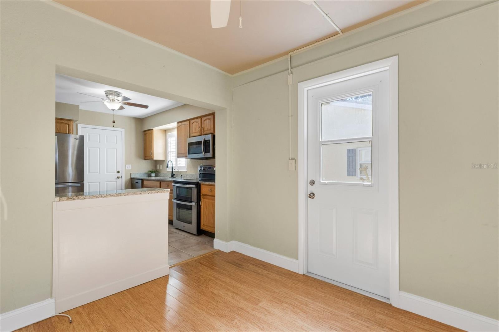 Image 13 of 89 For 1601 Dorchester Drive