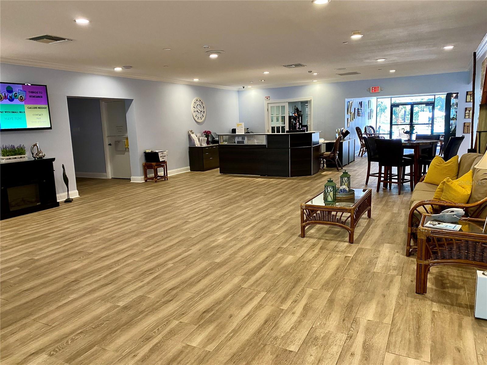 Image 75 of 89 For 1601 Dorchester Drive