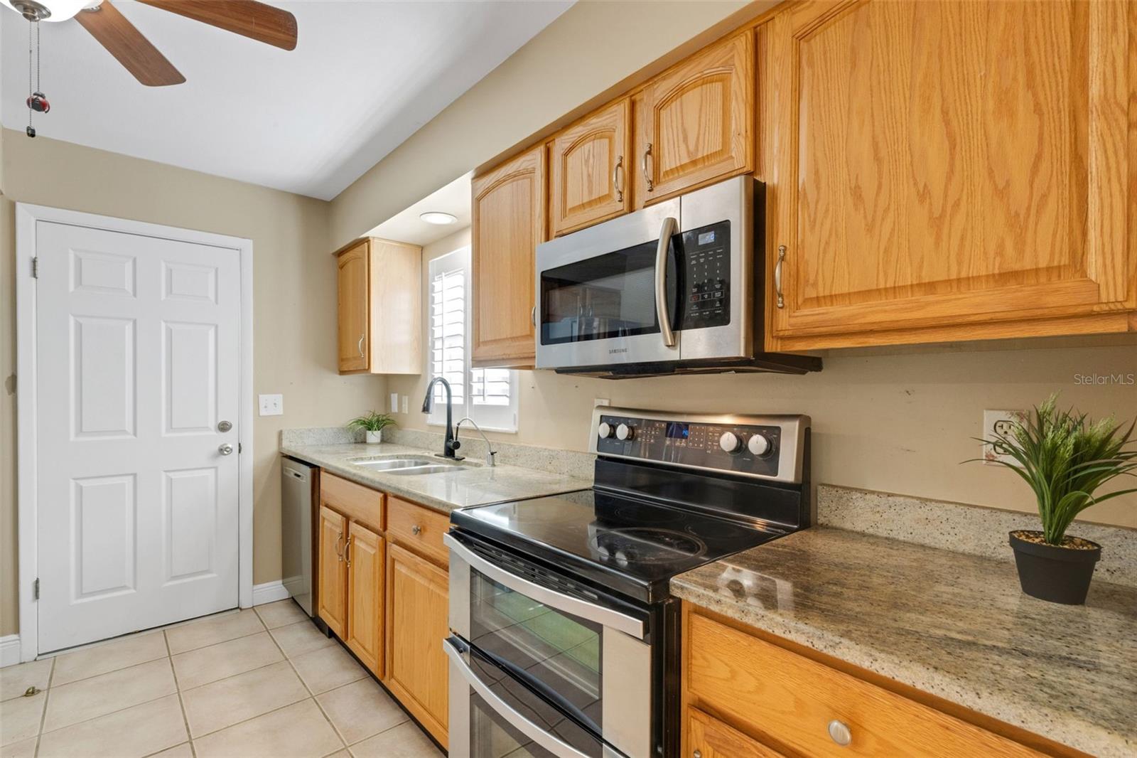 Image 9 of 89 For 1601 Dorchester Drive