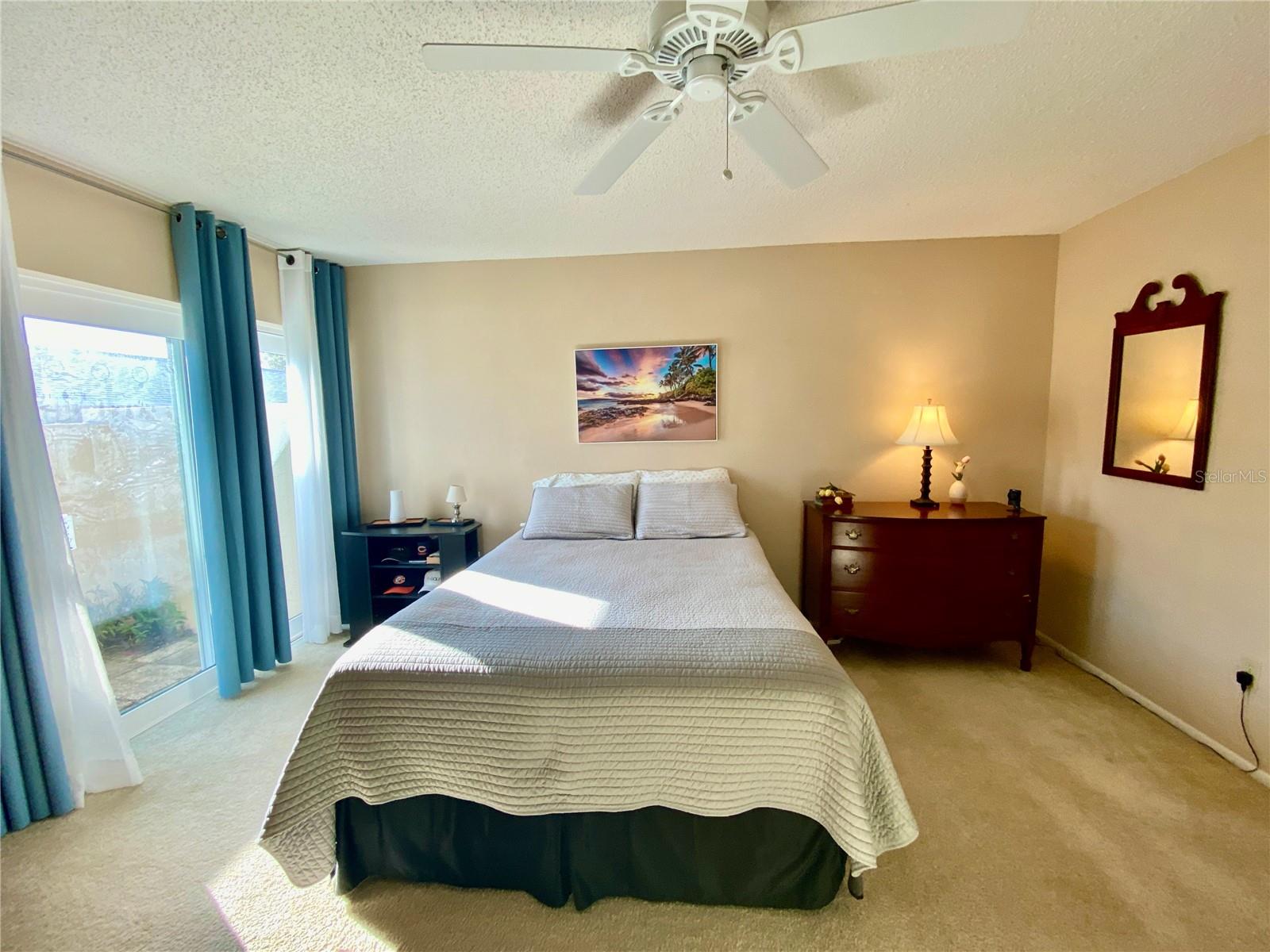 Image 19 of 91 For 2740 Highlands Boulevard D