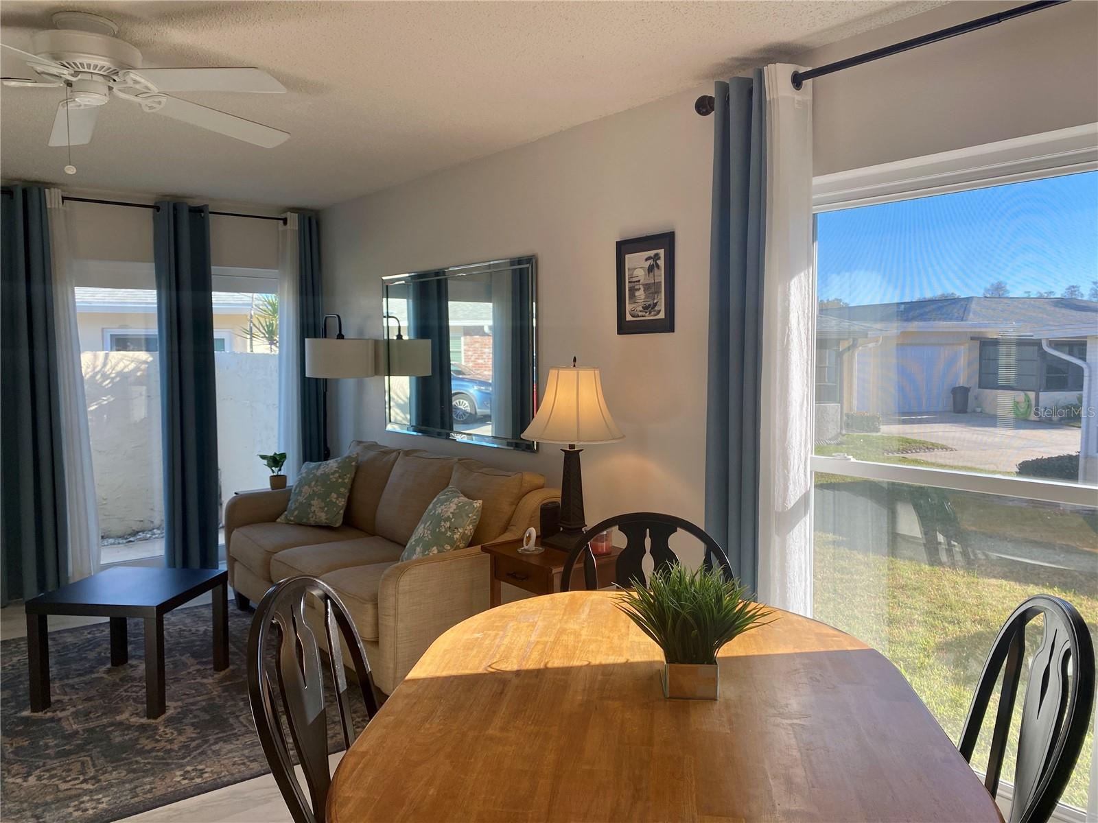 Image 34 of 91 For 2740 Highlands Boulevard D