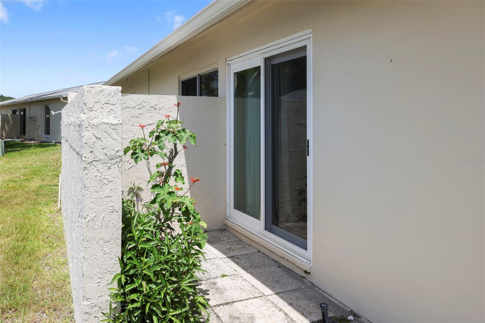 Image 42 of 91 For 2740 Highlands Boulevard D