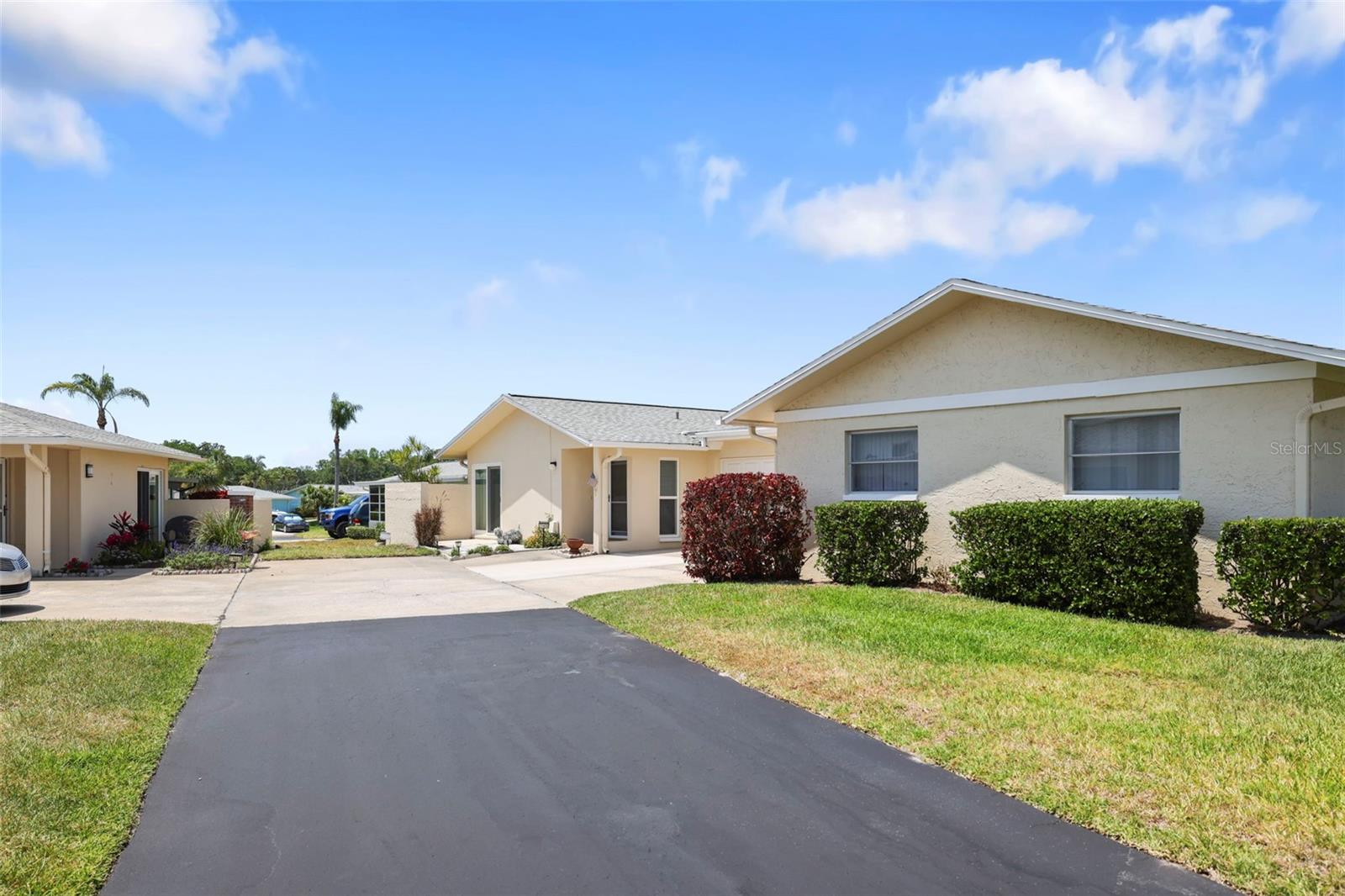 Image 44 of 91 For 2740 Highlands Boulevard D