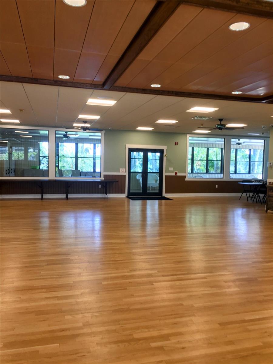 Image 69 of 91 For 2740 Highlands Boulevard D