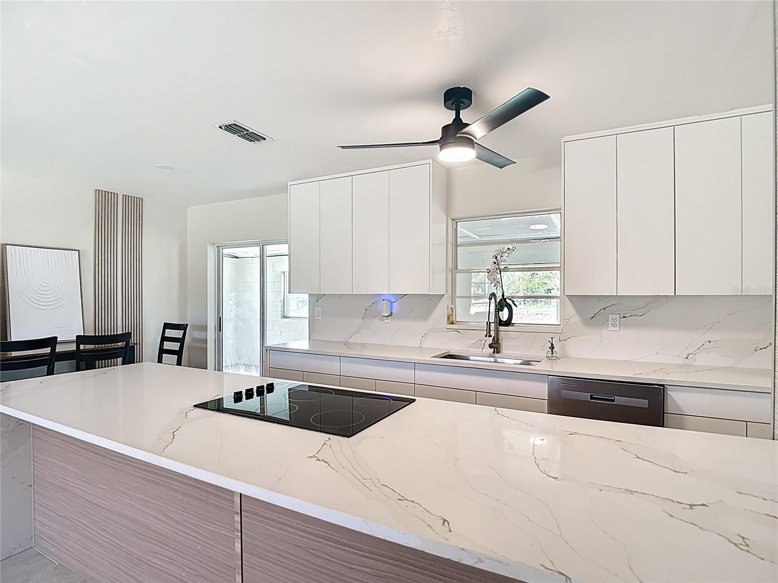 Image 18 of 74 For 13386 Taylor Street