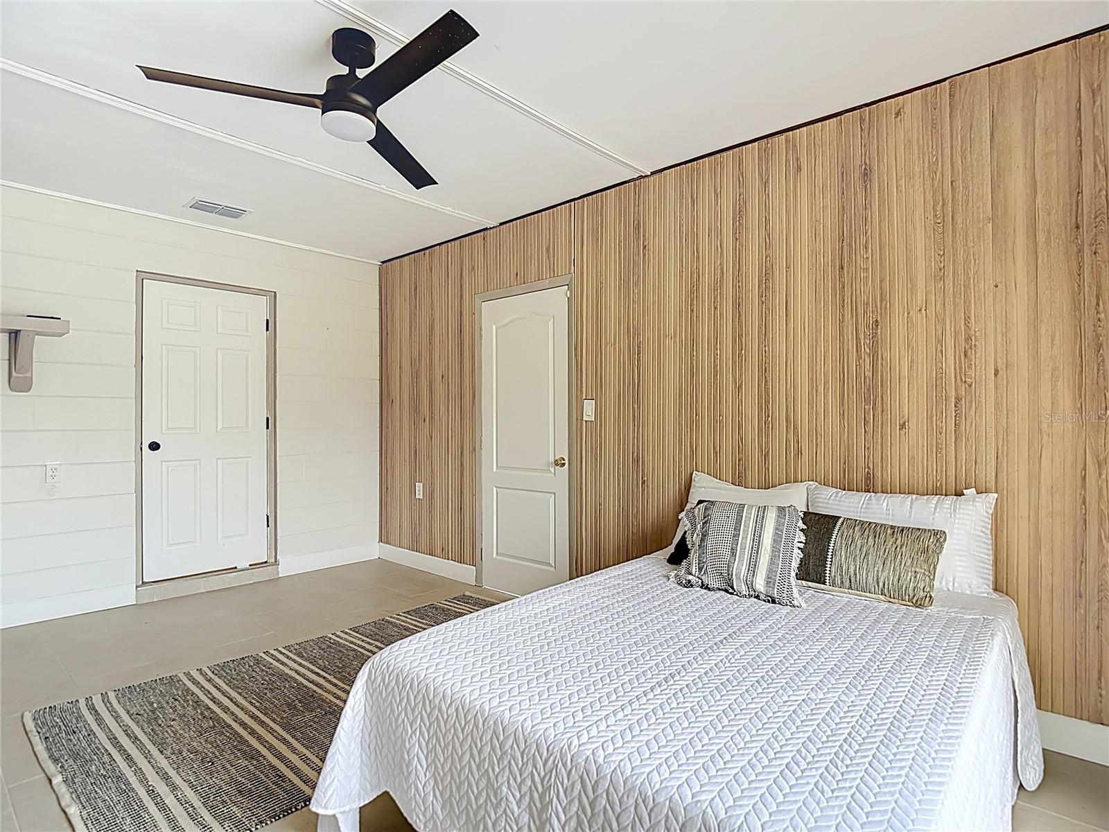 Image 32 of 74 For 13386 Taylor Street