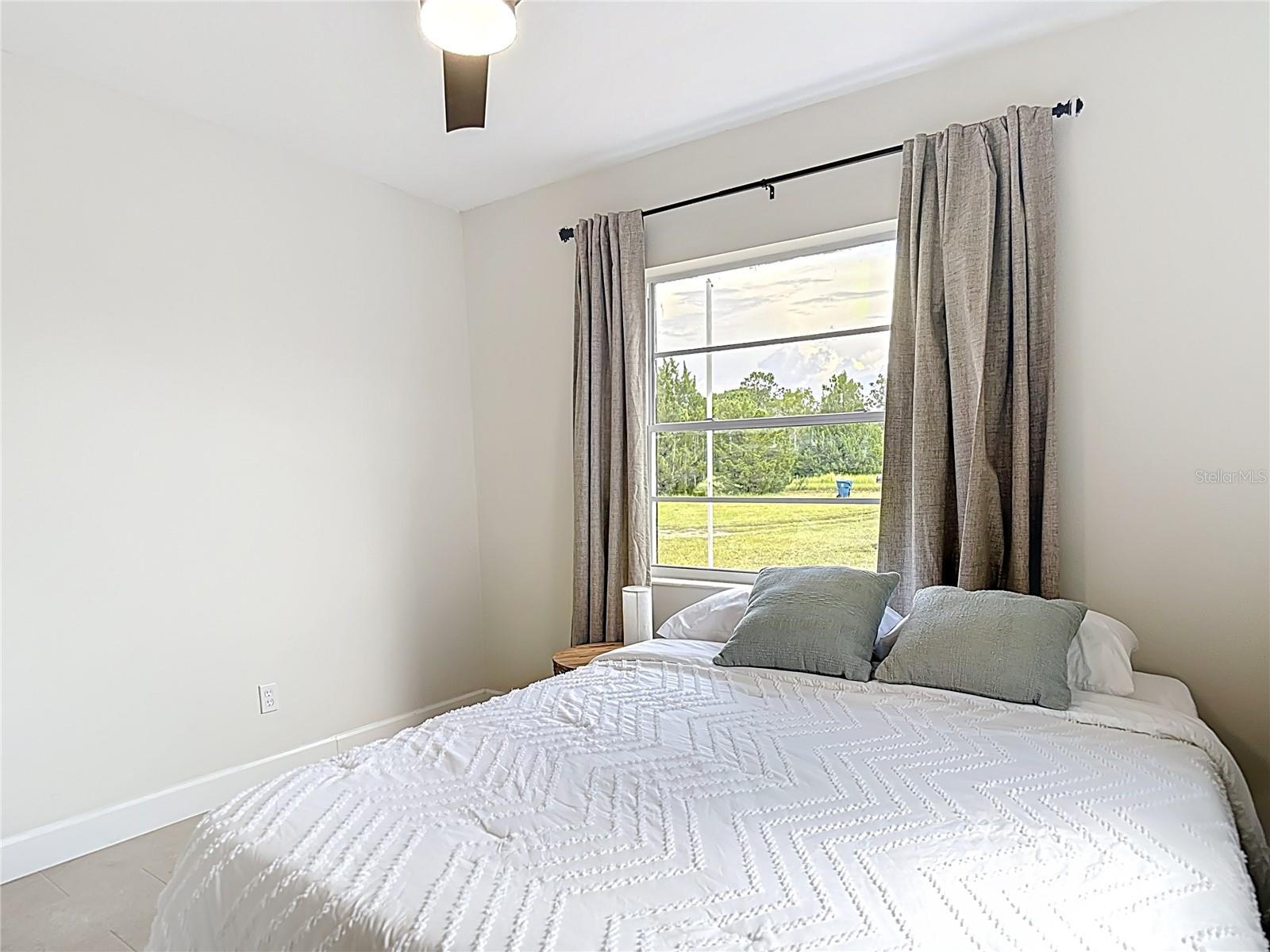 Image 43 of 74 For 13386 Taylor Street