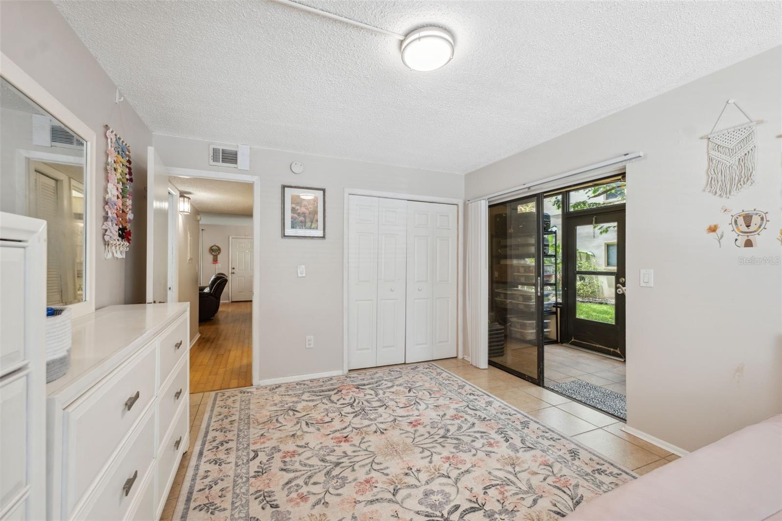 Image 22 of 39 For 11809 Raintree Lake Lane A