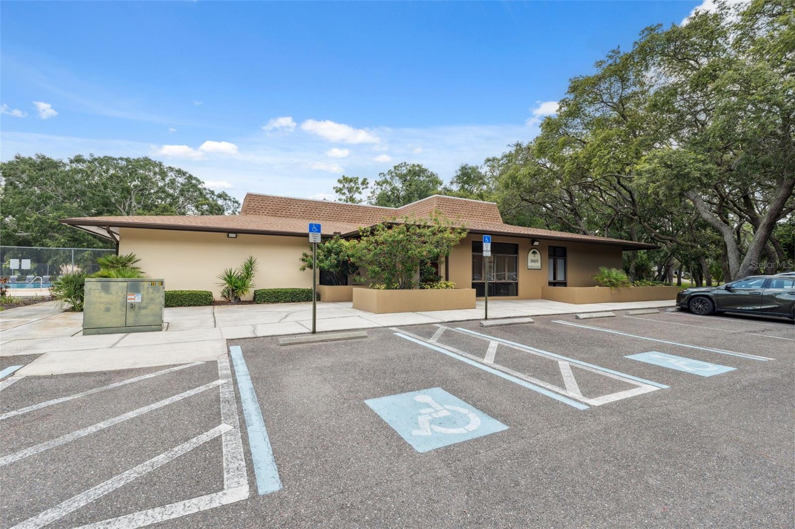 Image 30 of 39 For 11809 Raintree Lake Lane A