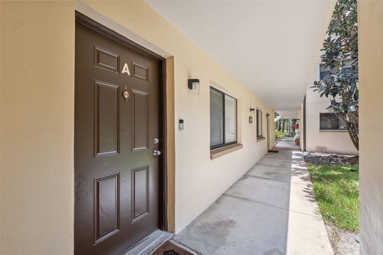 Image 6 of 39 For 11809 Raintree Lake Lane A