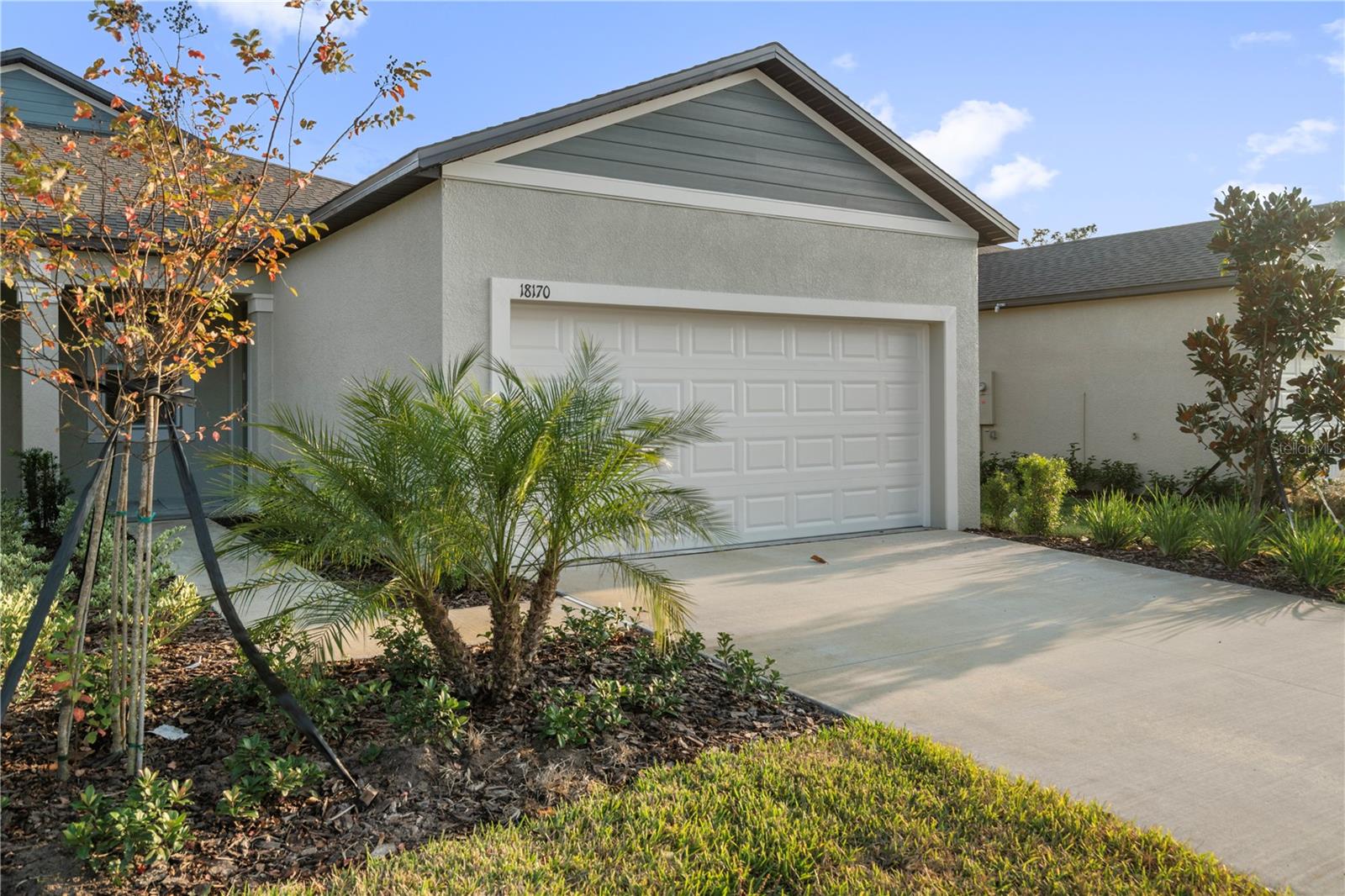 Image 4 of 31 For 18170 Pleasantview Boulevard