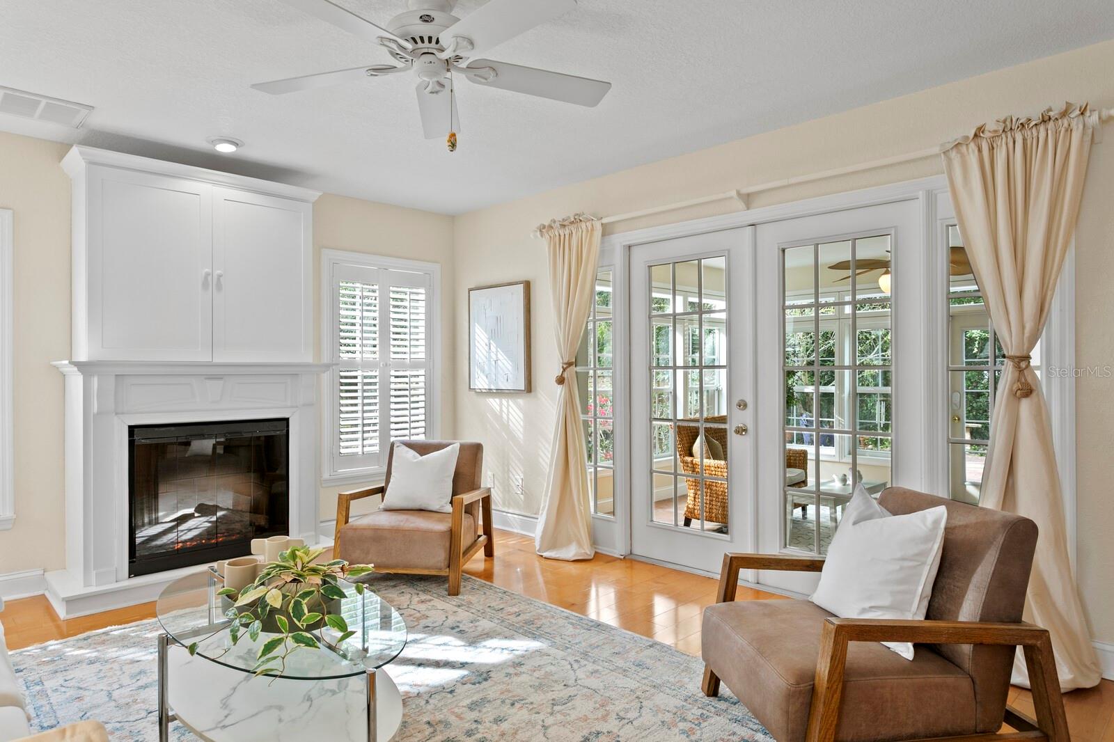 Image 11 of 59 For 309 Park Ridge Avenue