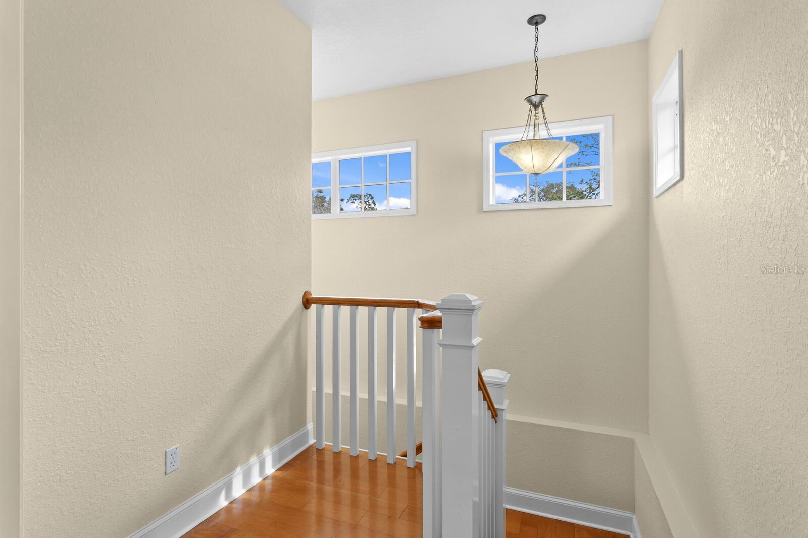 Image 36 of 59 For 309 Park Ridge Avenue