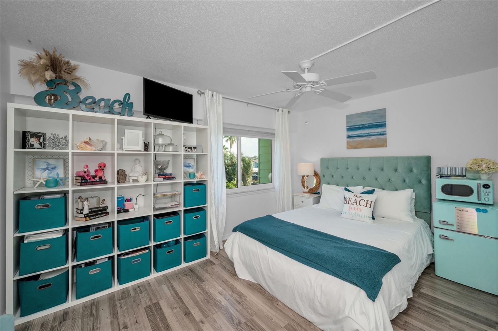 Listing photo id 64 for 318 Windrush Boulevard 10