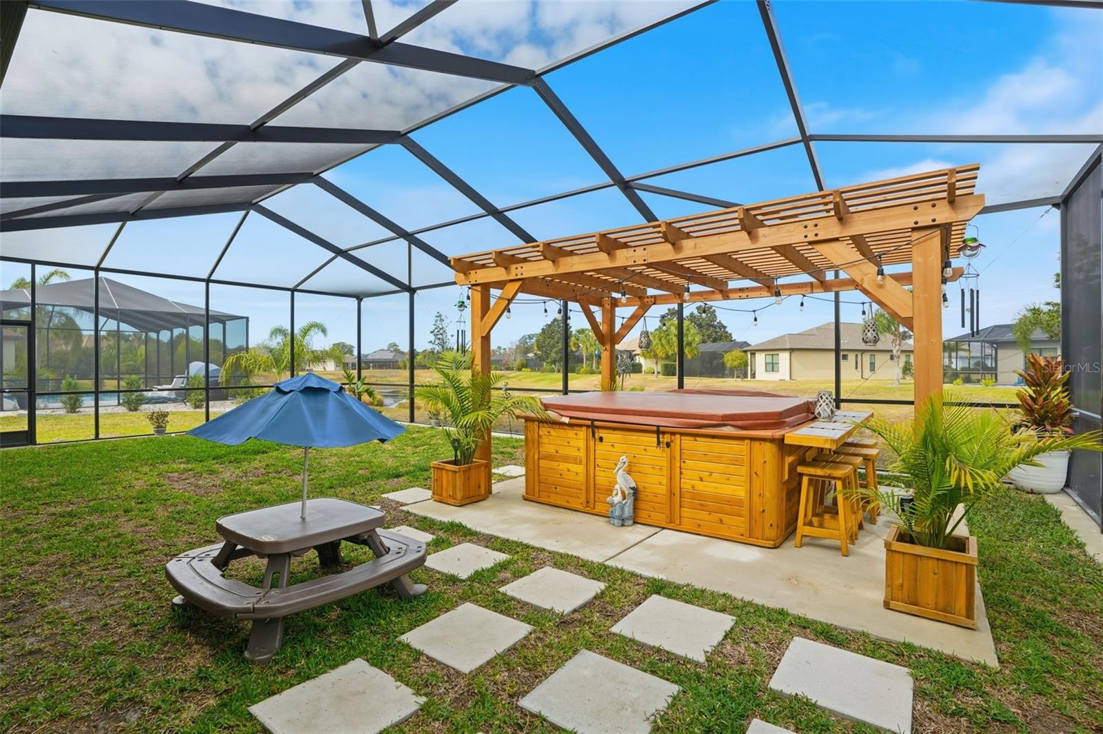 Image 41 of 61 For 9013 Mississippi Run