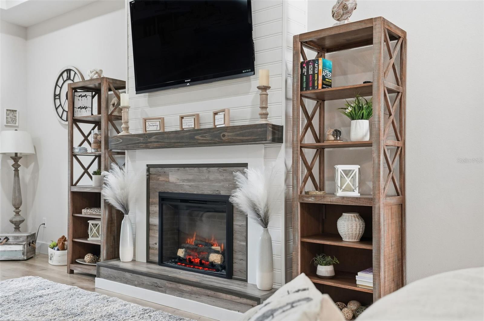 Image 7 of 61 For 9013 Mississippi Run