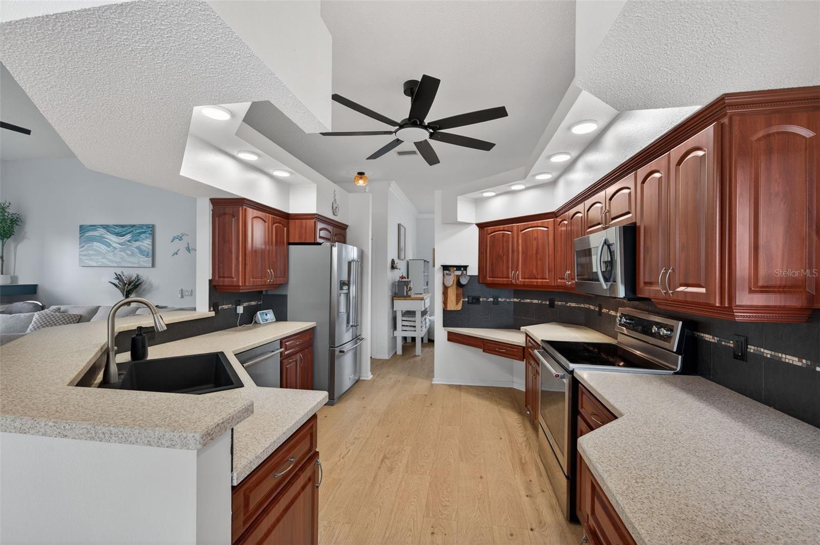 Image 14 of 46 For 14178 Pullman Drive