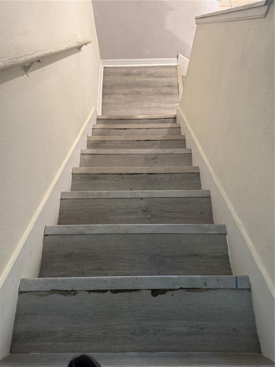 Image 3 of 21 For 3217 Pleasant Willow Court