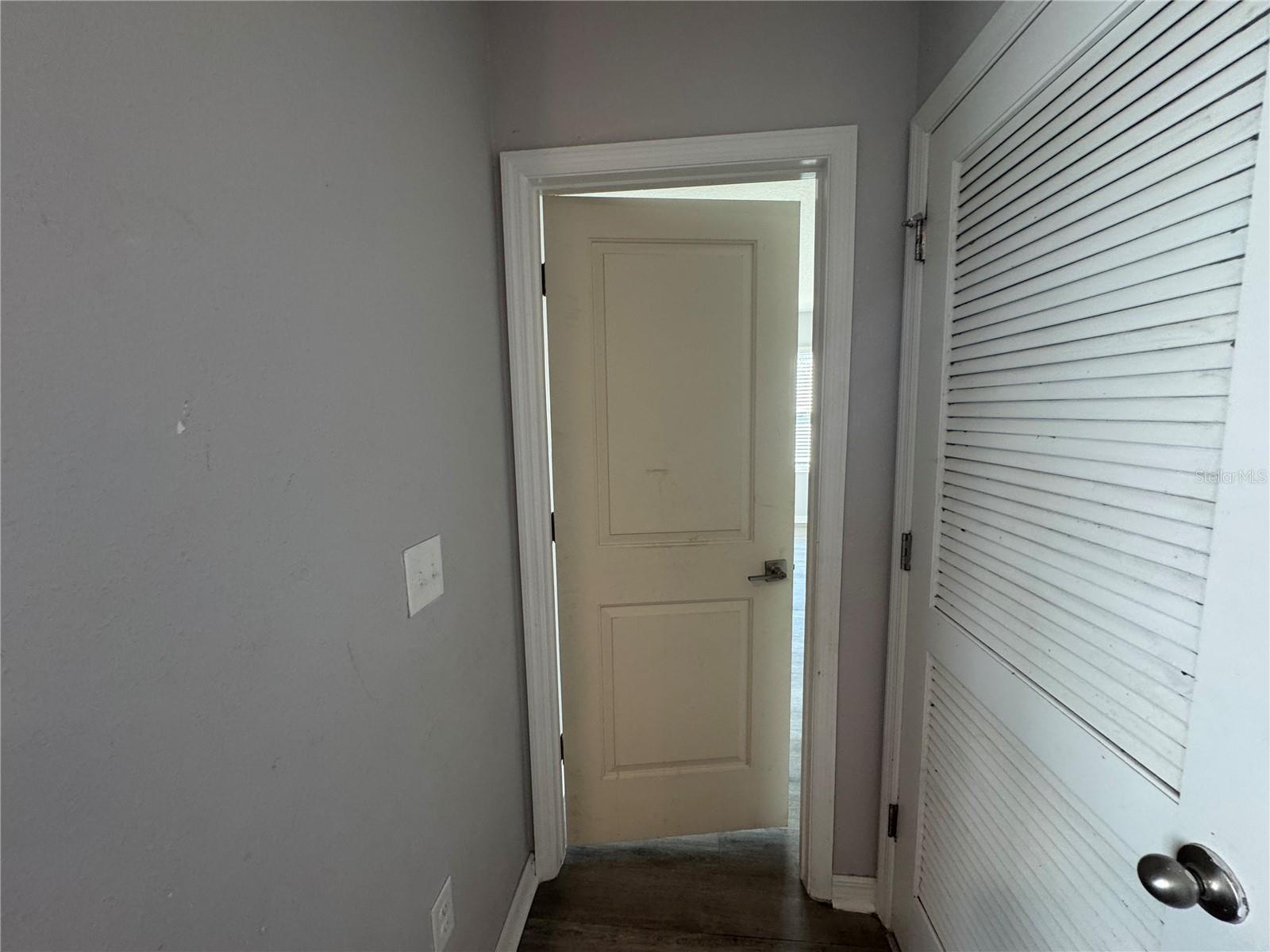 Image 6 of 21 For 3217 Pleasant Willow Court