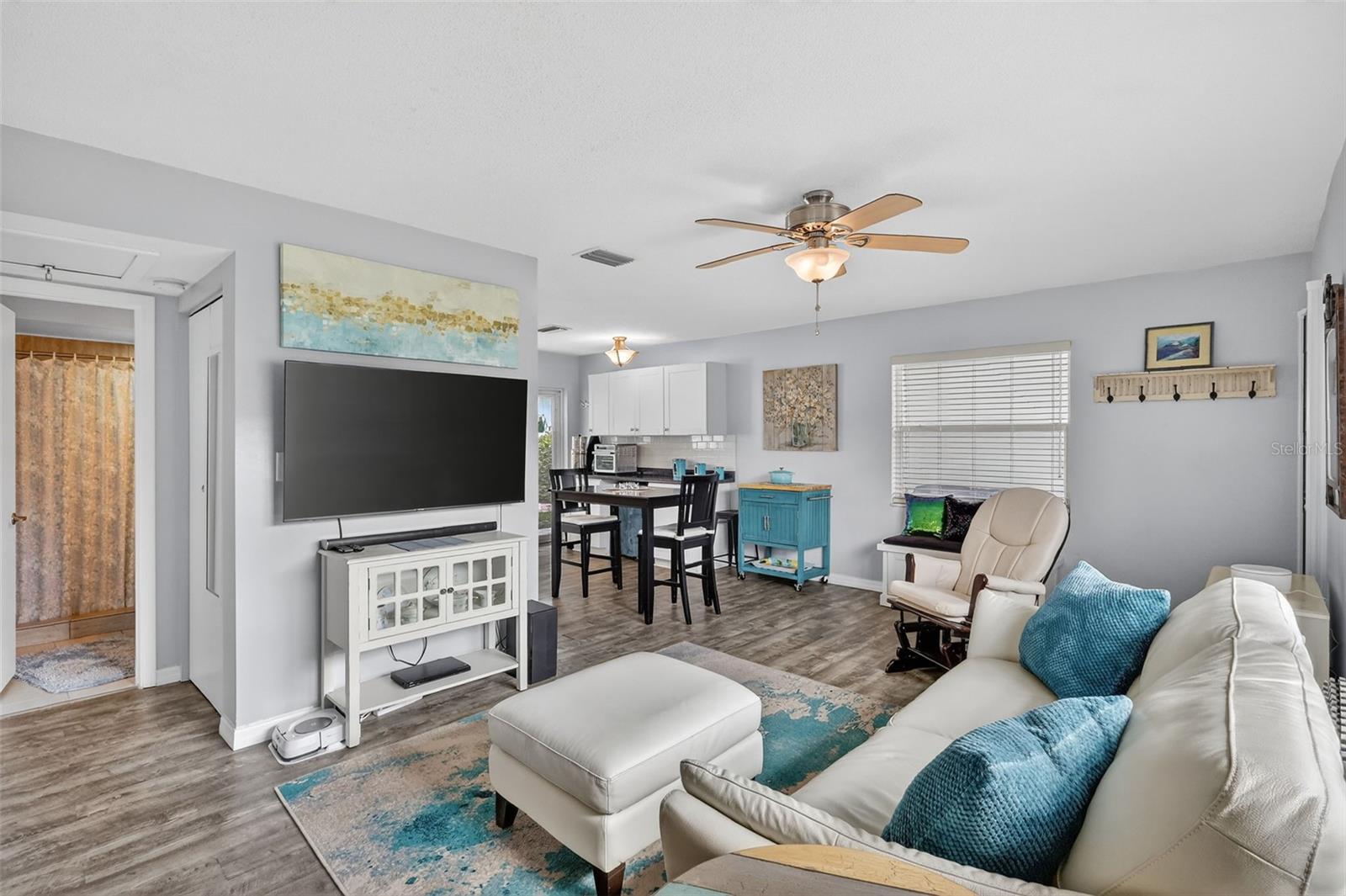 Image 5 of 25 For 7825 38th Terrace N 7825