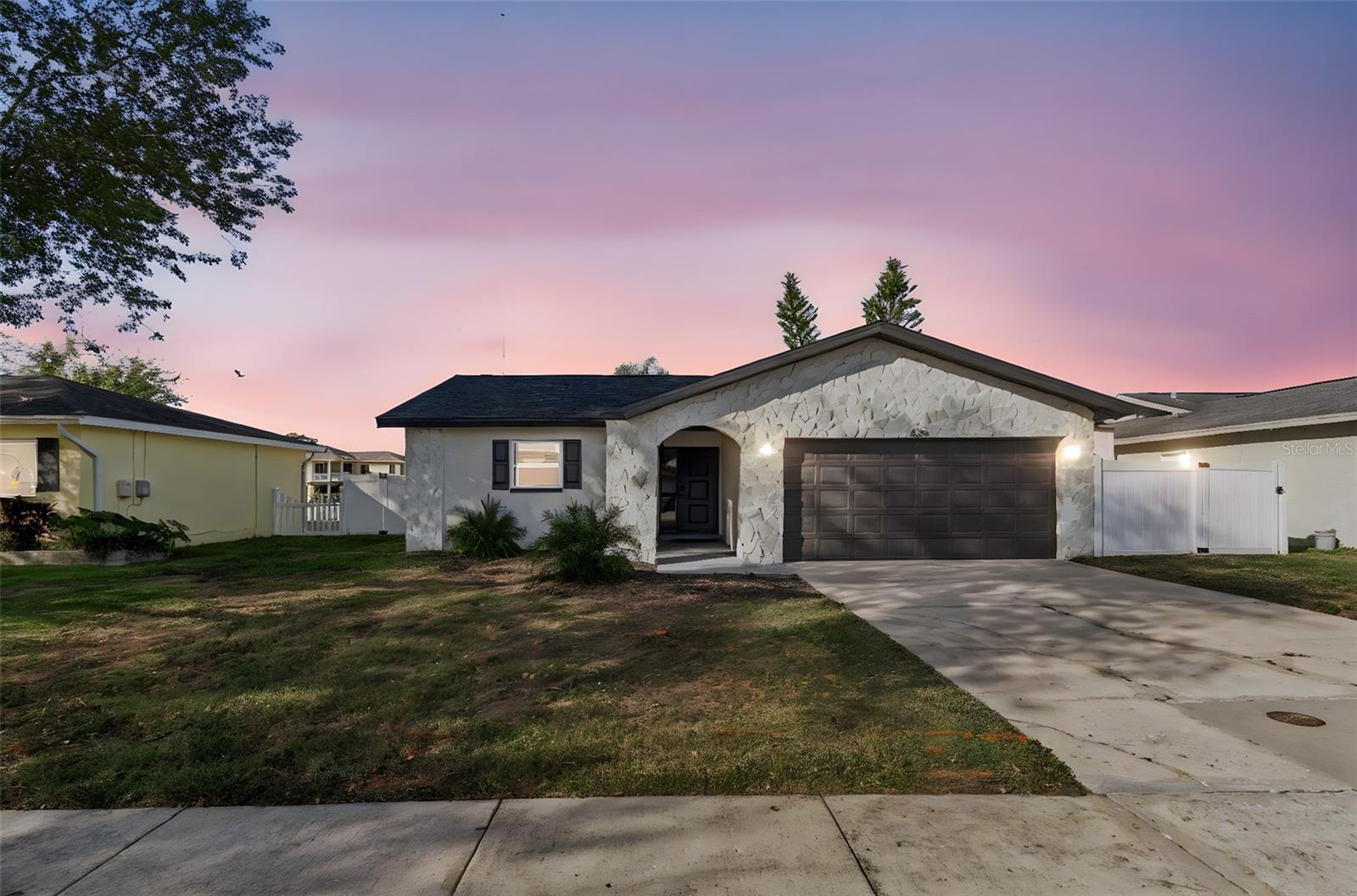 Details for 8324 Denise Drive, SEMINOLE, FL 33777