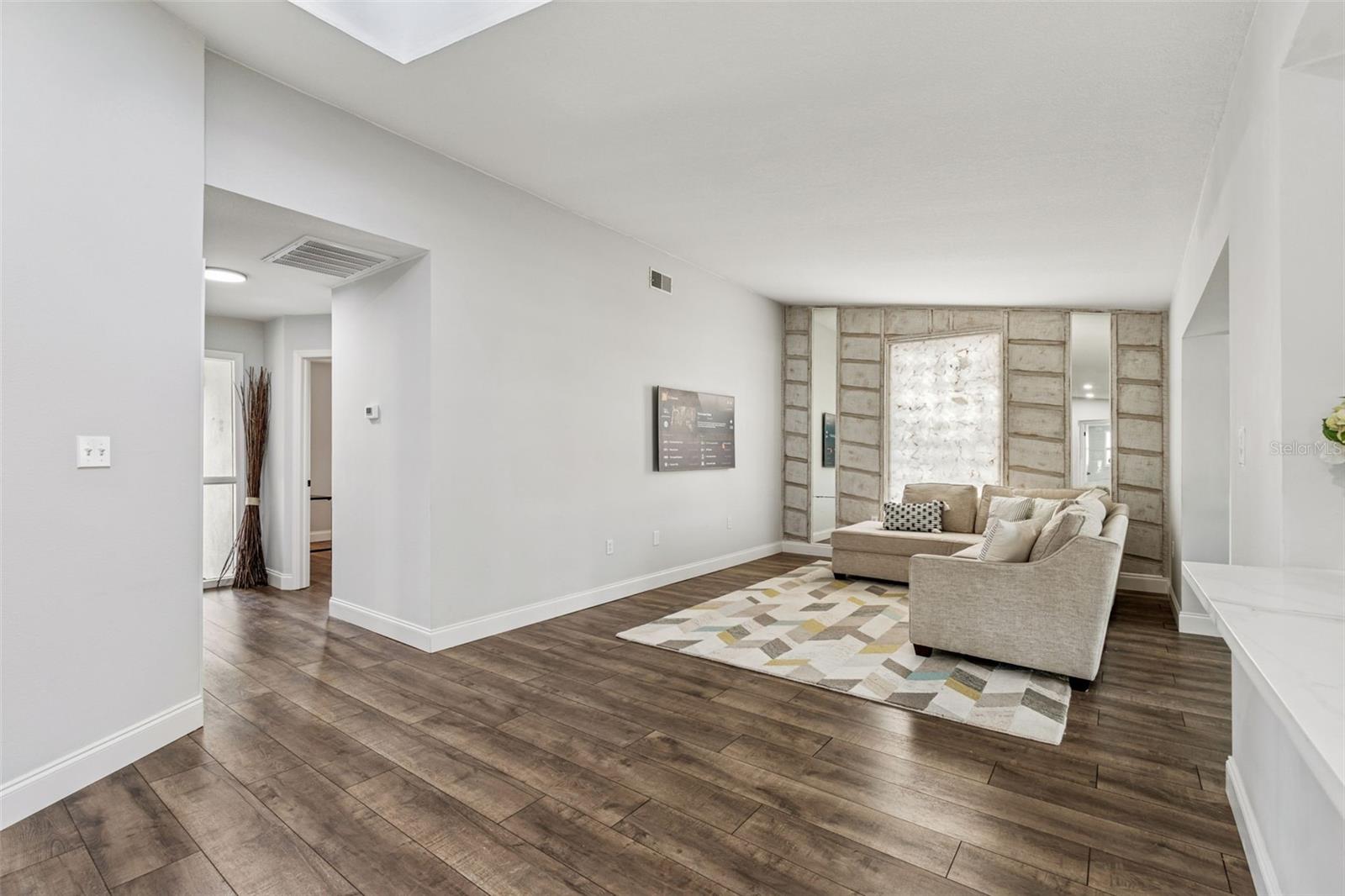 Image 27 of 86 For 8324 Denise Drive