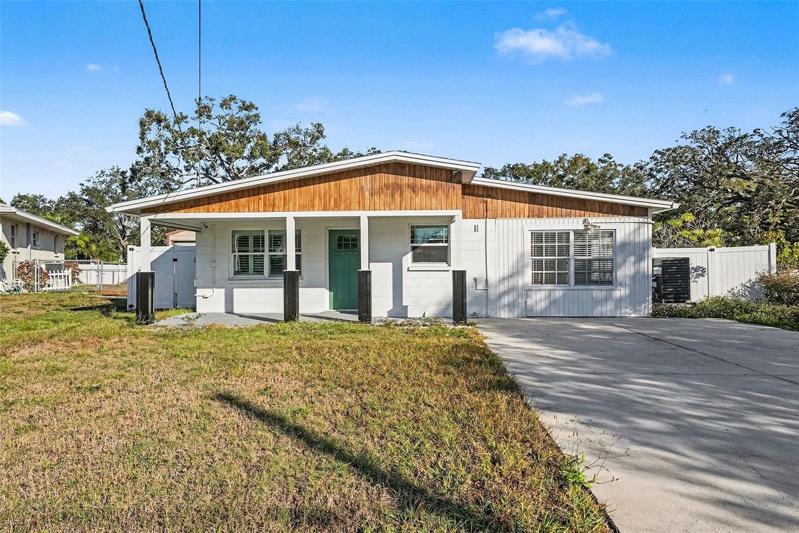 Image 5 of 21 For 8817 Audrey Lane