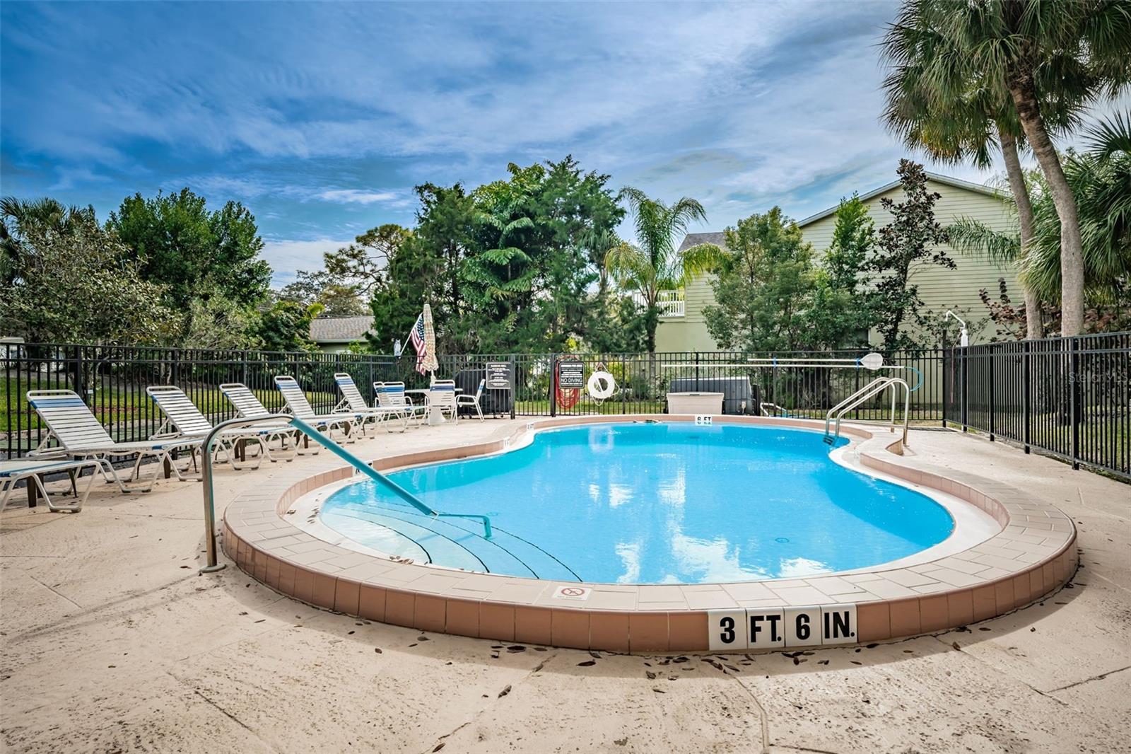 Image 32 of 39 For 203 Tarpon Point 203