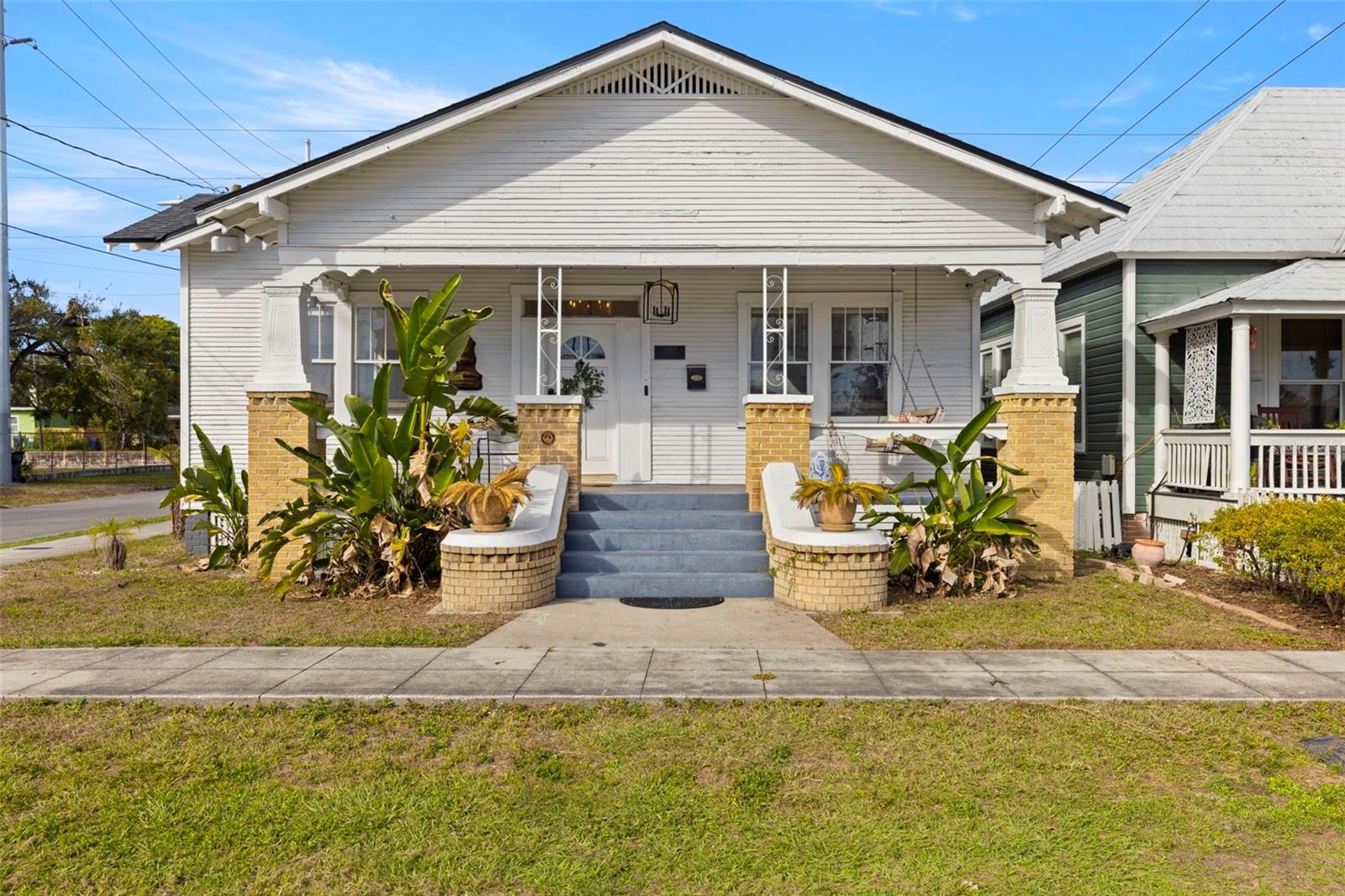 Image 2 of 23 For 2502 10th Avenue