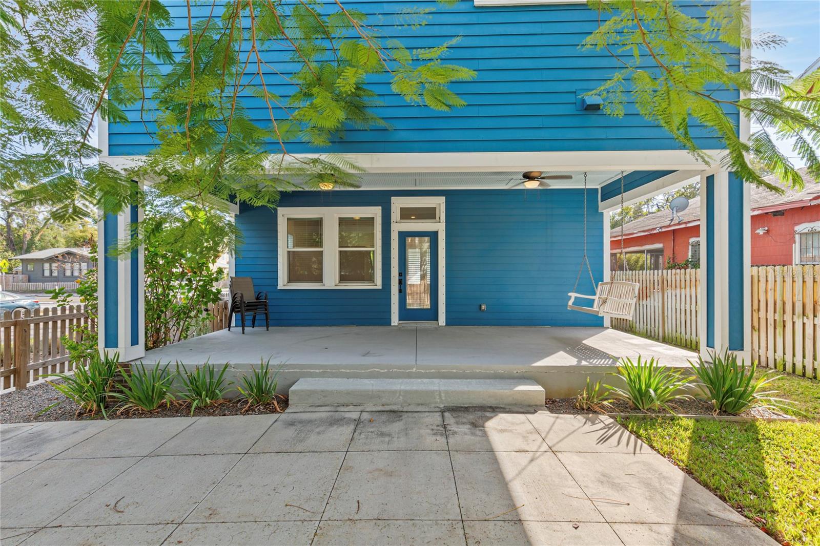 Image 35 of 49 For 214 Floribraska Avenue