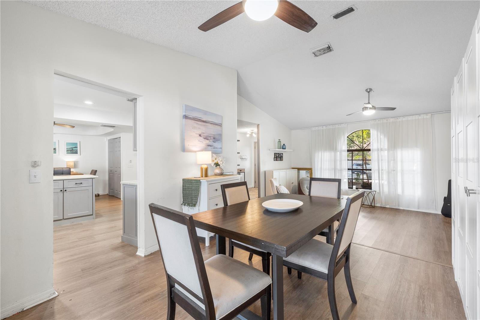 Image 12 of 69 For 2917 Starmount Drive