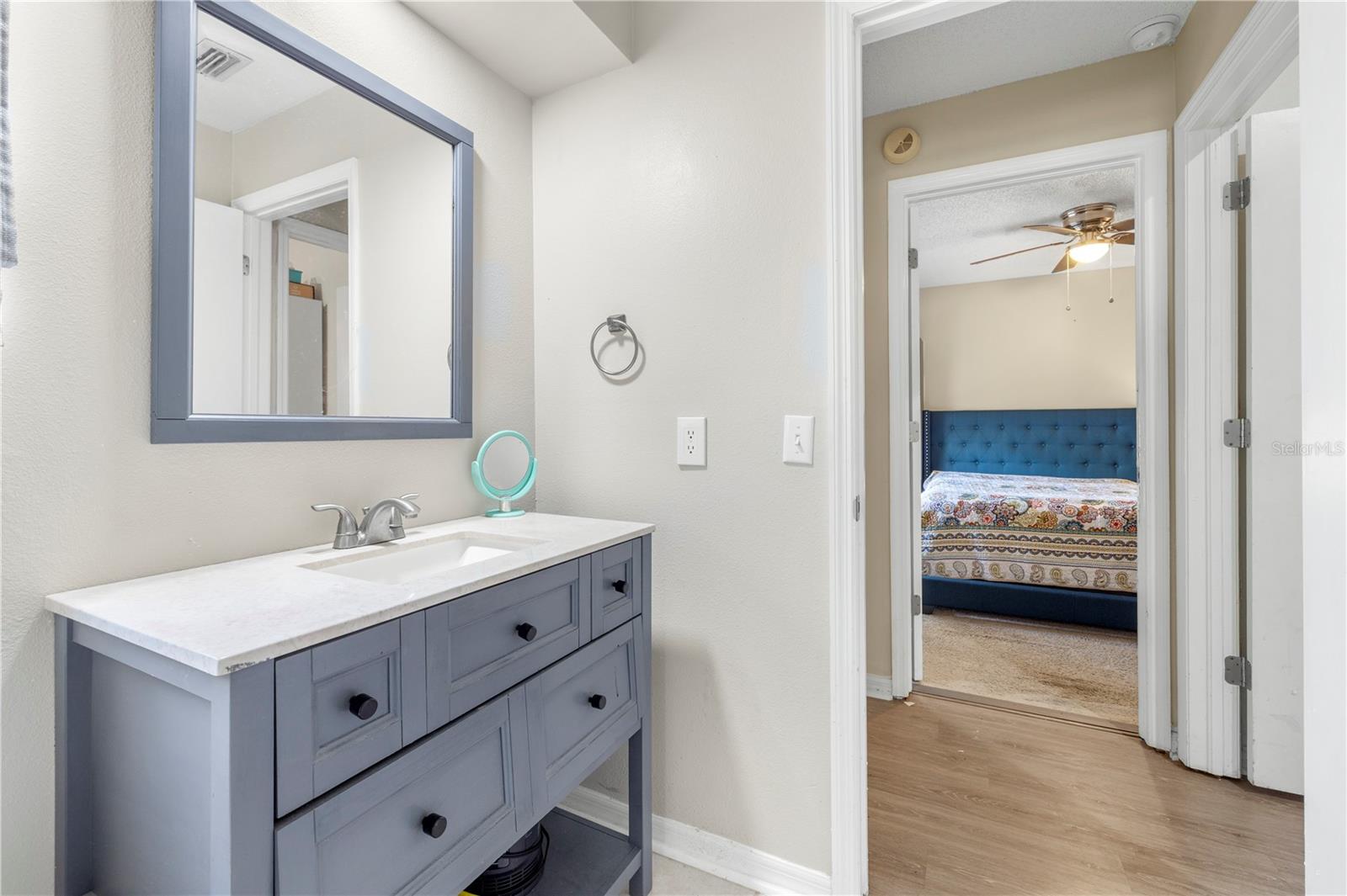 Image 28 of 69 For 2917 Starmount Drive