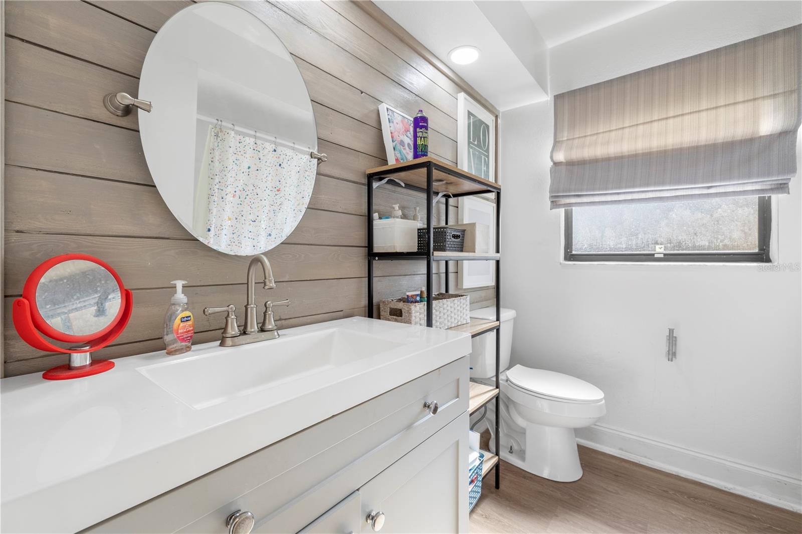 Image 33 of 69 For 2917 Starmount Drive